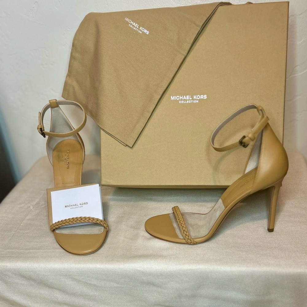 *NWT* Michael Kors Collection strappy heels